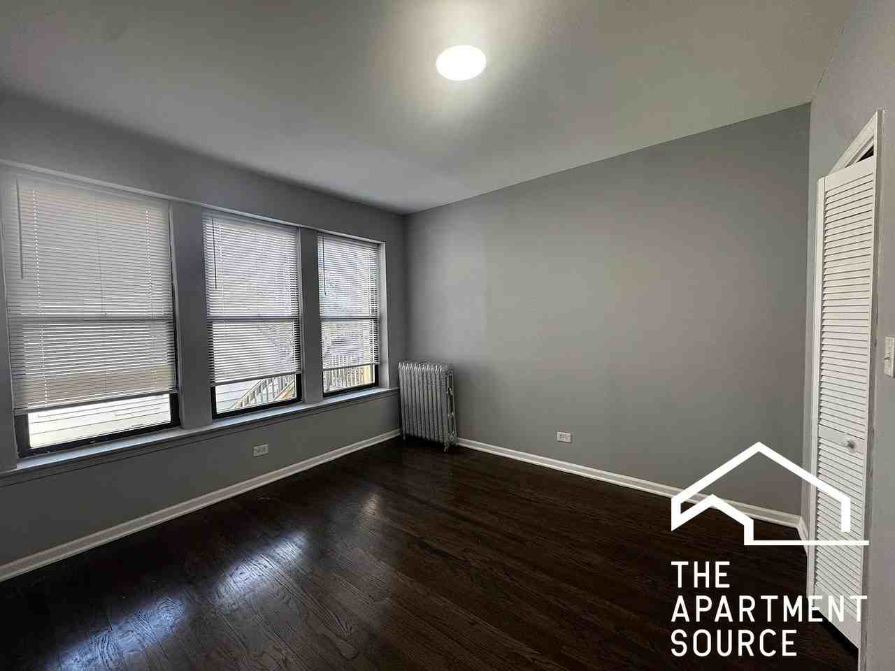 2666 E 77th St #3 - Photo 4 of 11