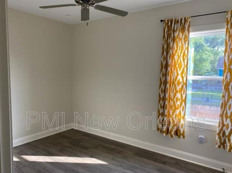 1201 Gordon St - Photo 6 of 17