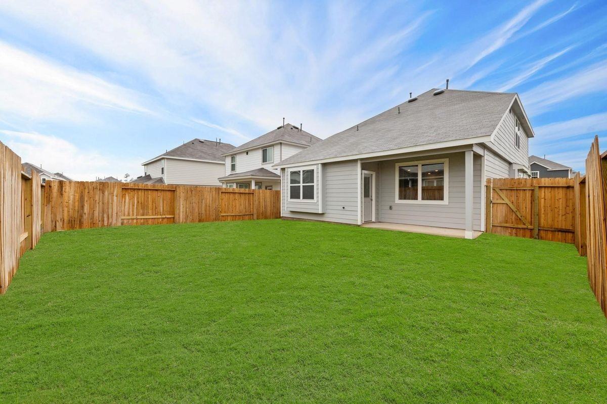 13820 Goldeye Dr - Photo 5 of 5