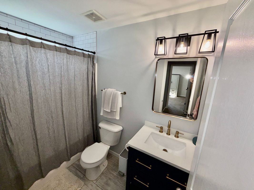 417 Belmont Way - Photo 4 of 27