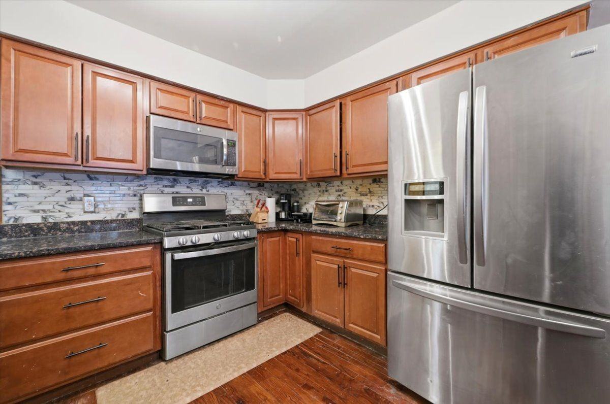 21428 Lundy Dr - Photo 7 of 13