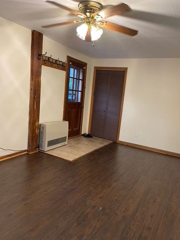 549 Lake Rd - Photo 2 of 5