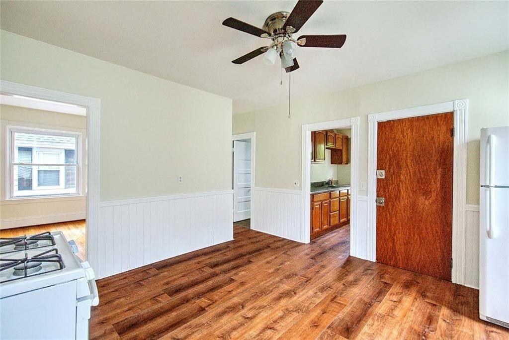 137 Hunts Ave - Photo 6 of 15