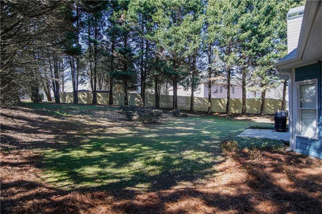3875 Spring Manor Ct - Photo 6 of 23