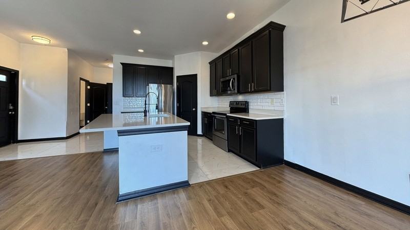 4978 White Sanderling Ct - Photo 3 of 28
