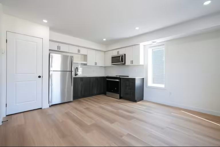 325 Thompson Road #3 - Photo 2 of 13
