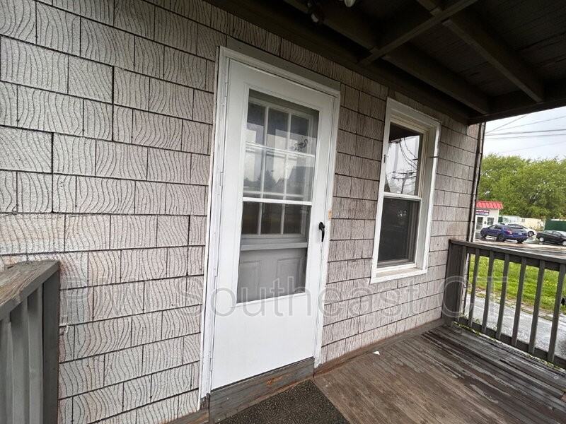 91 Willowbrook St #1