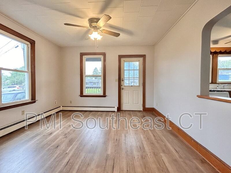 91 Willowbrook St #1 - Photo 3 of 13