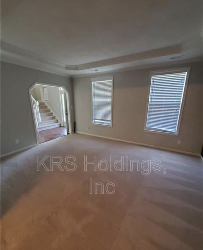 6305 Old Westham Dr S - Photo 4 of 12
