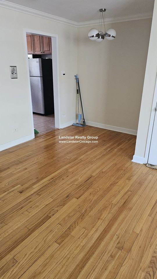 6107 N Seeley Ave #2E - Photo 2 of 15