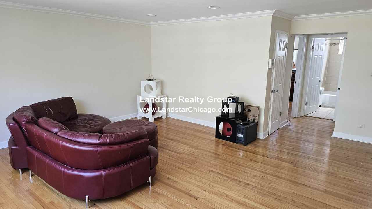 6107 N Seeley Ave #2E - Photo 4 of 15