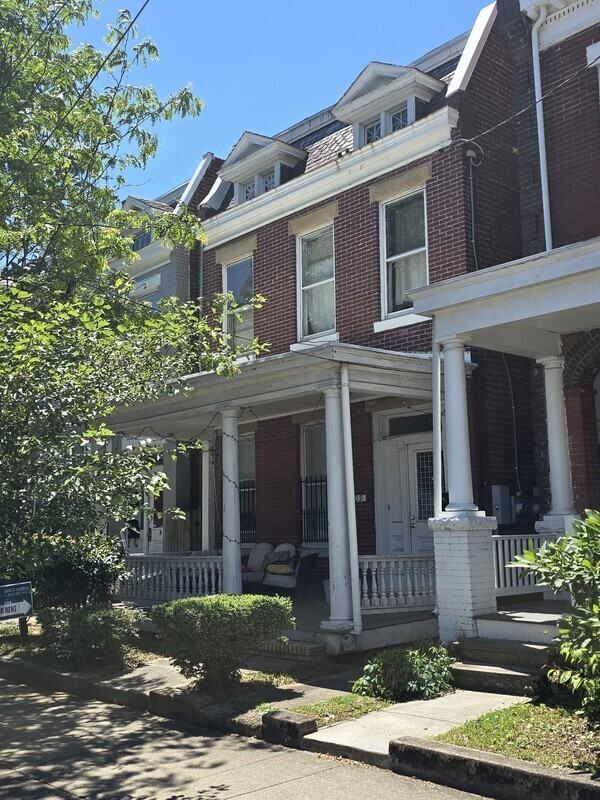 2209 W Main St - Photo 6 of 30