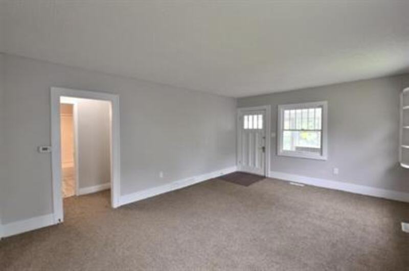 1670 11th St Nw - Photo 5 of 15
