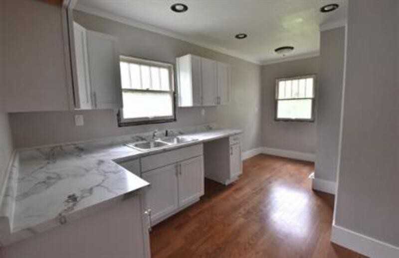 1670 11th St Nw - Photo 6 of 15