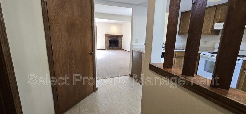5438 Evard Rd - Photo 2 of 17