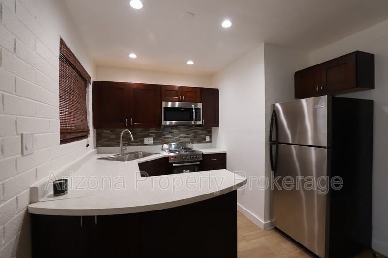 9603 N 5th St #B - Photo 6 of 15