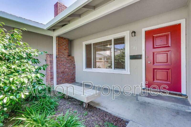681 Harvard Ave - Photo 2 of 31