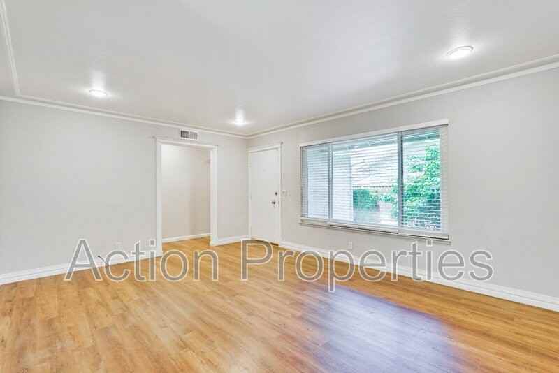 681 Harvard Ave - Photo 6 of 31