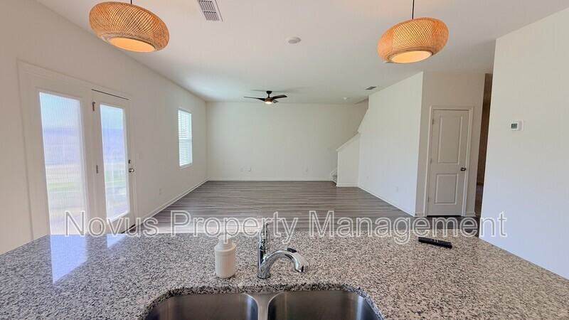 8 Borland Rd - Photo 3 of 24