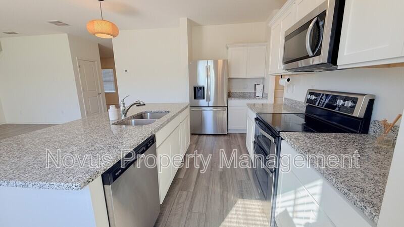 8 Borland Rd - Photo 5 of 24