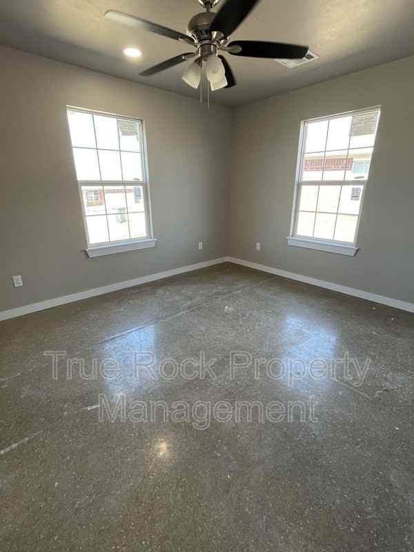13807 County Road 3592 - Photo 6 of 12