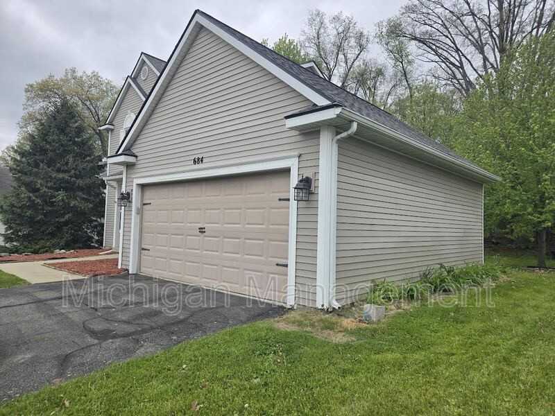 684 Glenlivet St - Photo 2 of 50