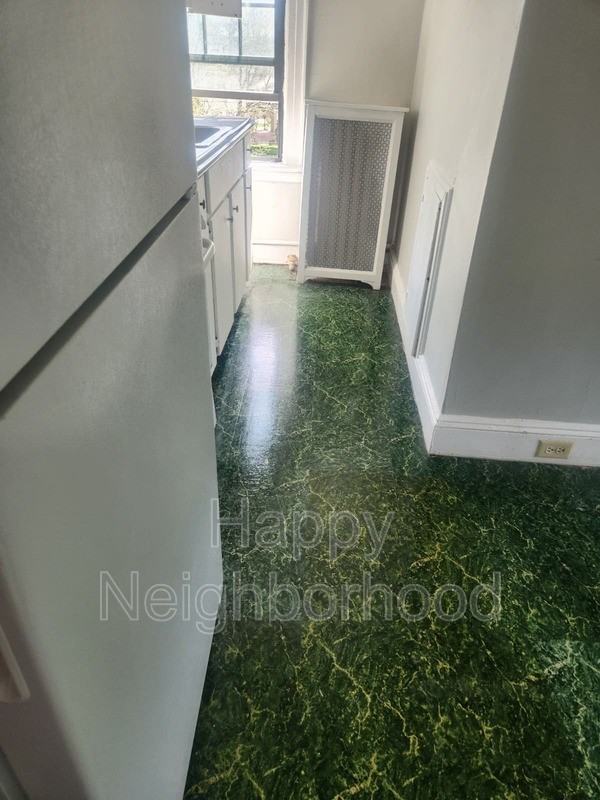 130 Bradley Avenueunit - Photo 7 of 9