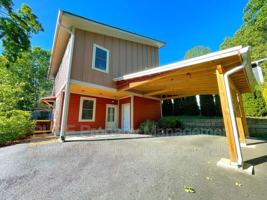 featured image of 37 Bryant St