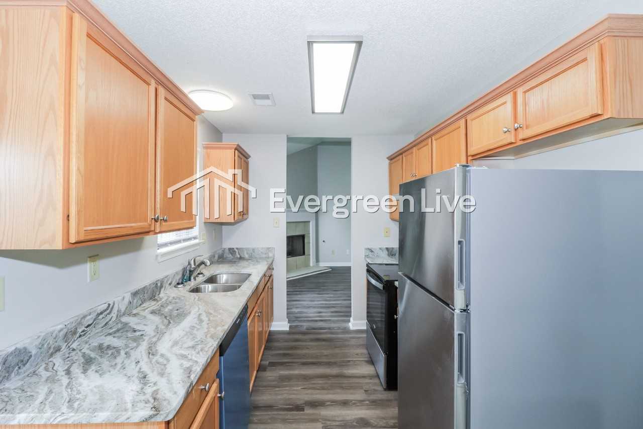 25 Spring Valley Dr - Photo 7 of 22