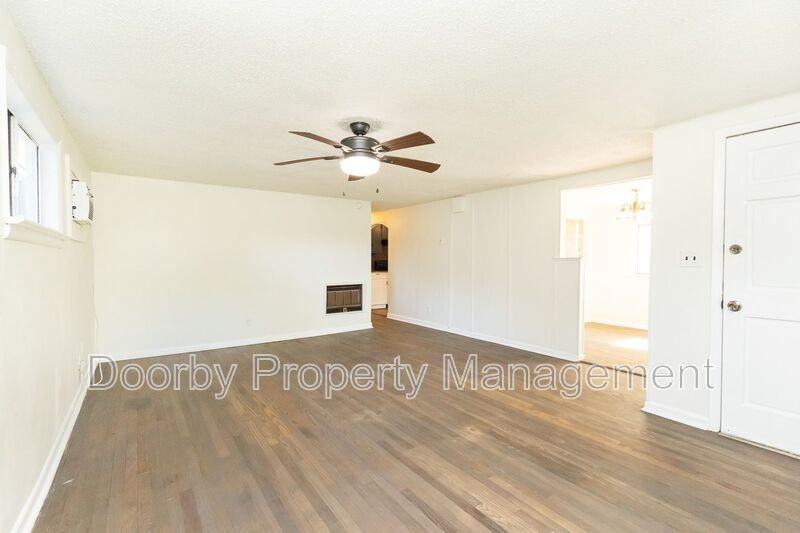 5270 Rotary Dr - Photo 6 of 21