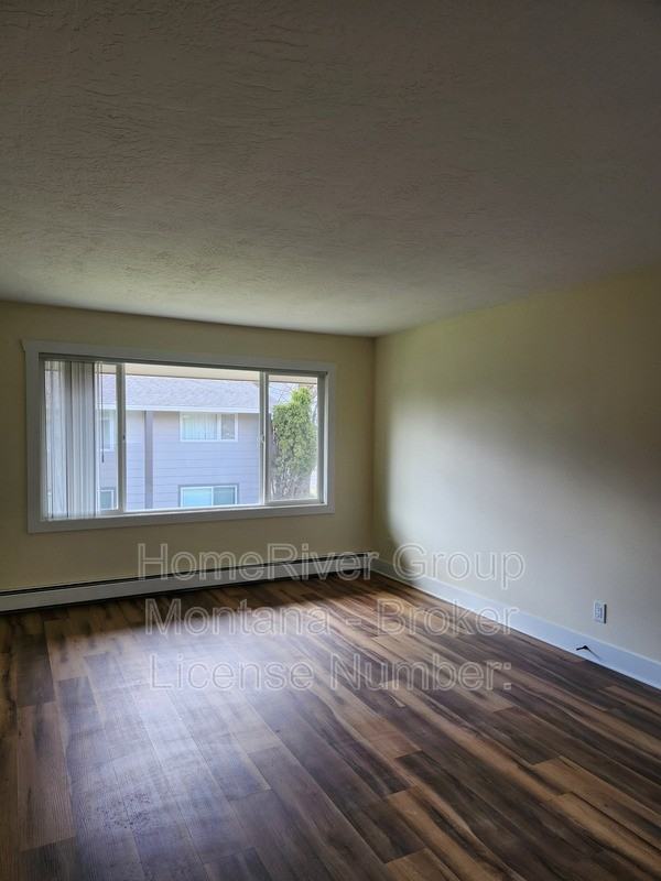 817 W Central Ave #1 - Photo 3 of 34