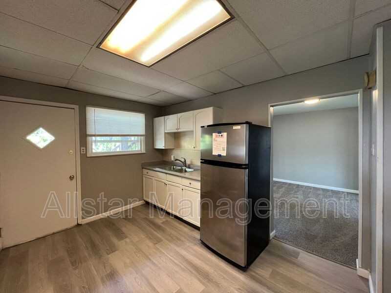 4859 E 97th St #DOWN - Photo 3 of 20