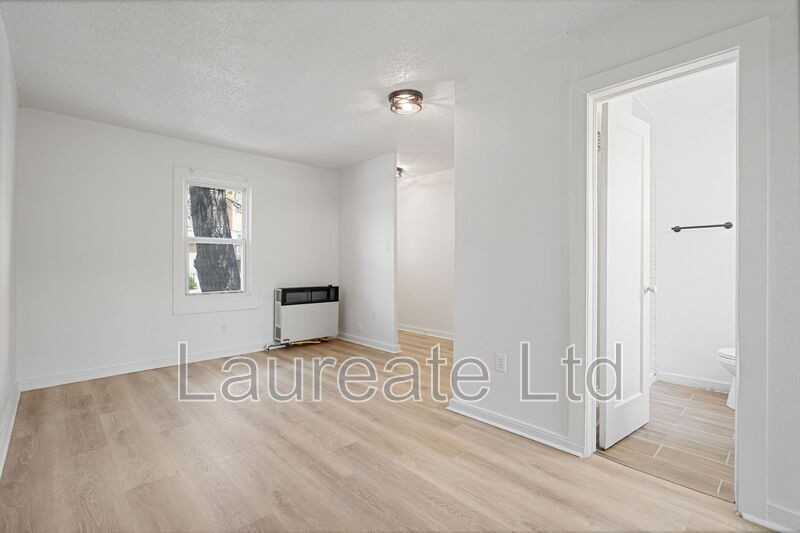 2631 W Pikes Peak Ave - Photo 5 of 19