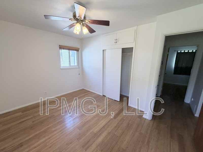 418 Main St - Photo 4 of 18