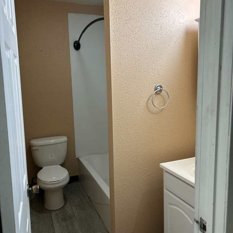 1505 Union Ave - Photo 7 of 9