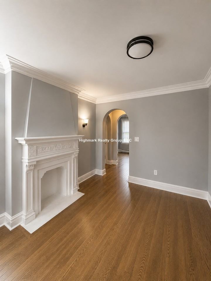 918 Green Bay Rd #E2 - Photo 2 of 8