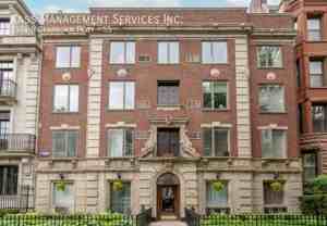 1504 N Dearborn Pkwy, Chicago, IL - Photo 1 of 1