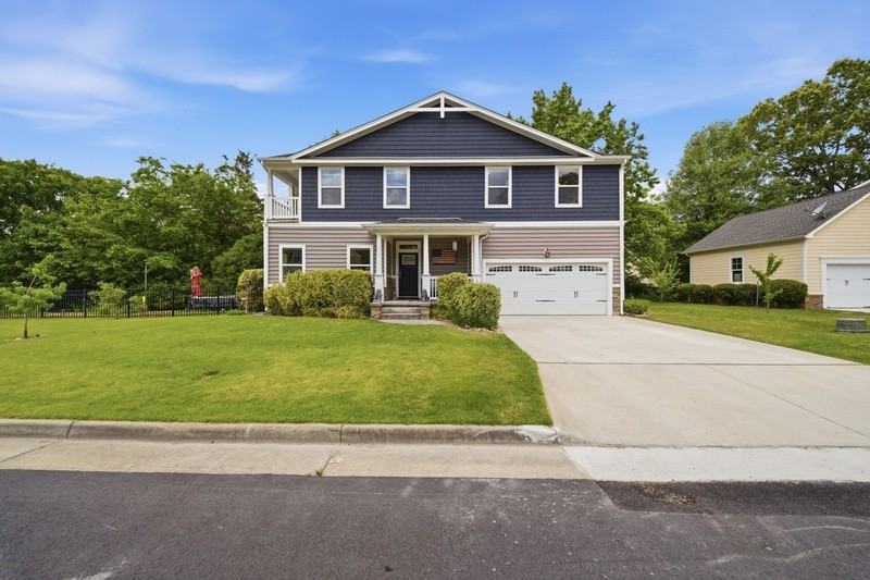 431 Shorewood Pl - Photo 3 of 46