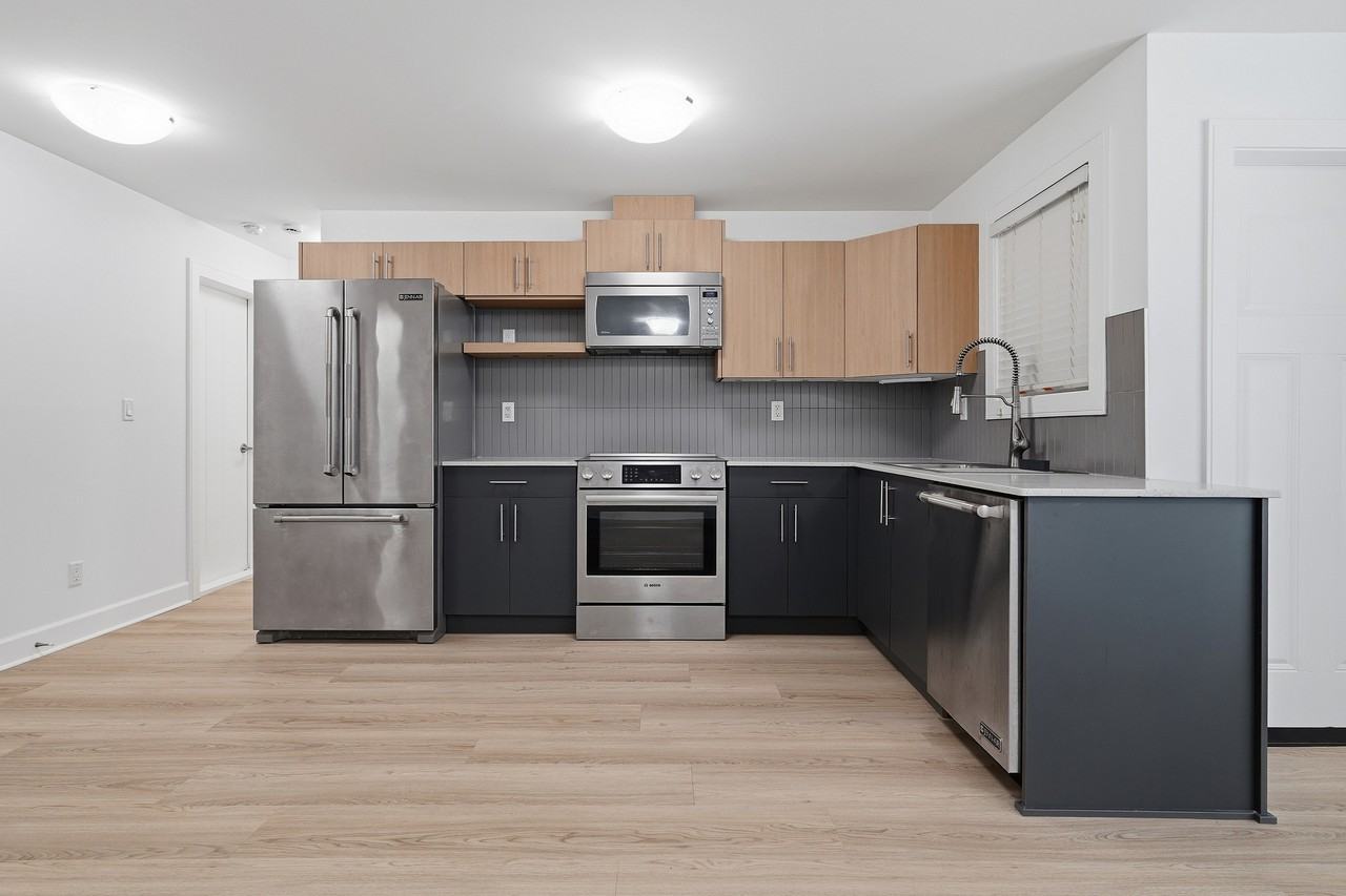 18262 70 Avenue #D604 - Photo 5 of 15