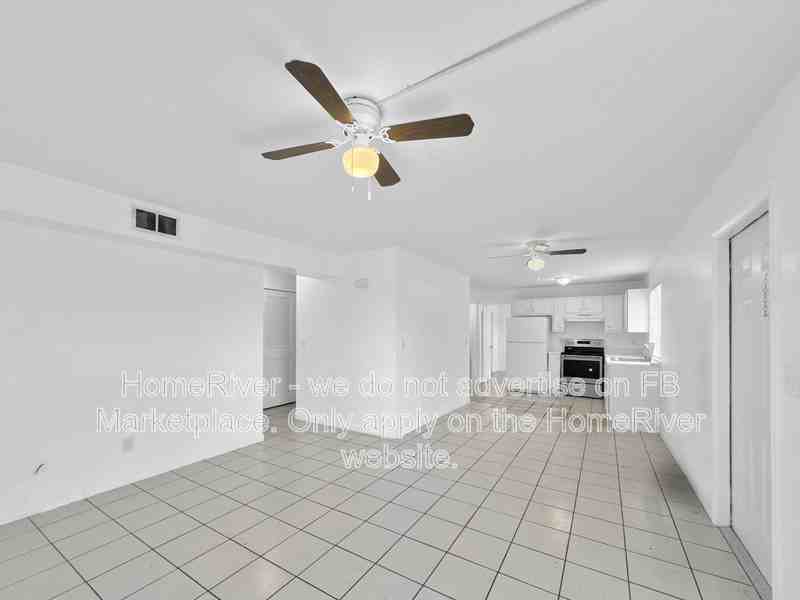 5467 2nd Ave - Photo 6 of 19