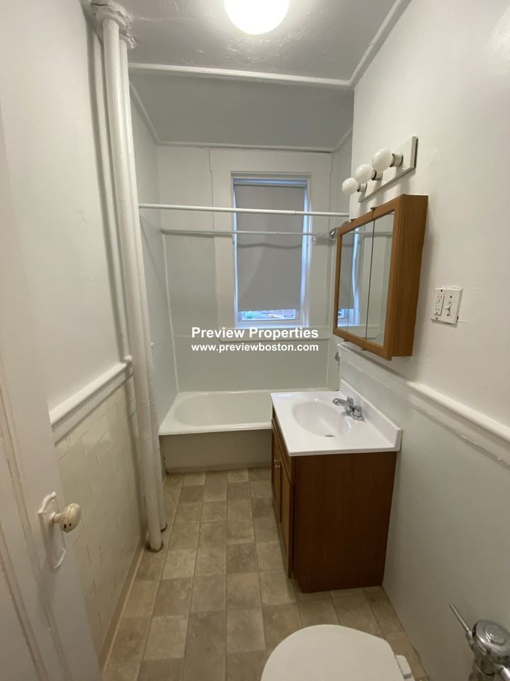Boylston St #34P - Photo 5 of 5