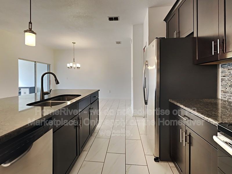 1584 Slice Way - Photo 4 of 24