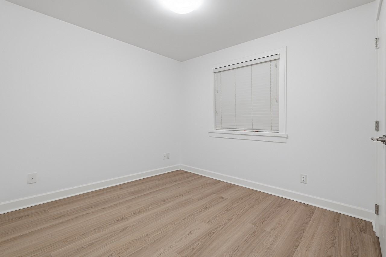 18262 70 Avenue #D604 - Photo 7 of 15