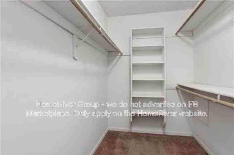 9108 Oak St - Photo 7 of 17