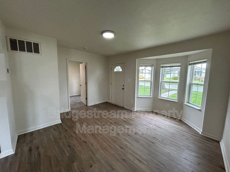 2800 Cadillac St - Photo 6 of 13