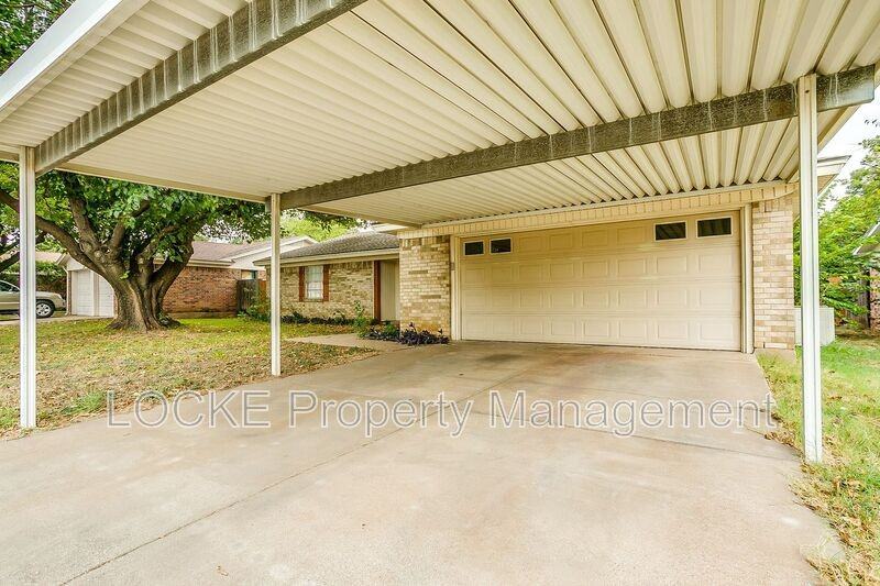 512 Stallion Ln - Photo 3 of 19