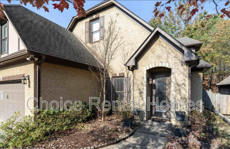 5593 Park Side Cir - Photo 2 of 26