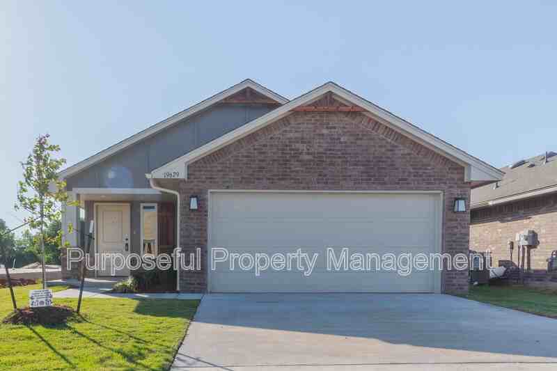 19629 Ferris Drive - Photo 2 of 20