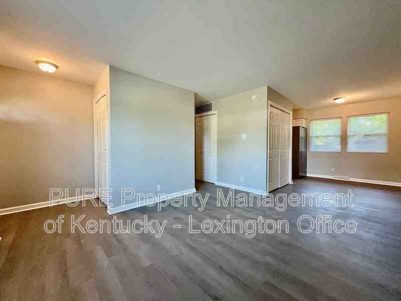 2408 Shandon Dr - Photo 5 of 23