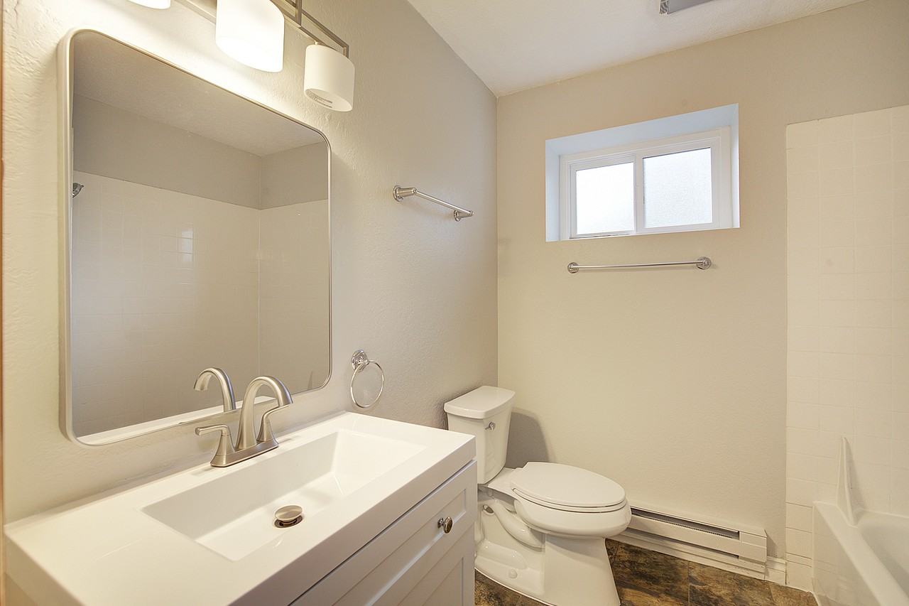 8500 Linden Ave N - Photo 7 of 20
